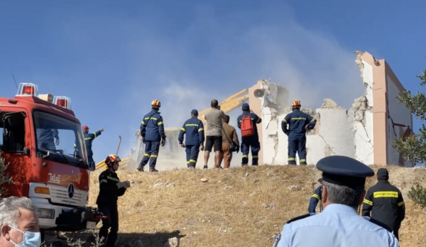Σεισμός 5,8 Ρίχτερ στην Κρήτη: Αναφορές για 3 εγκλωβισμένους, ζημιές σε κτήρια - Οι πρώτες εικόνες 
