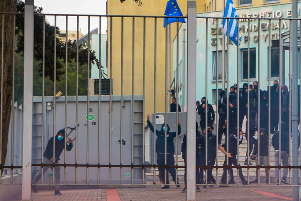 Θεσσαλονίκη: Οκτώ συλλήψεις για τα επεισόδια στα ΕΠΑΛ- Οι 5 ανήλικοι