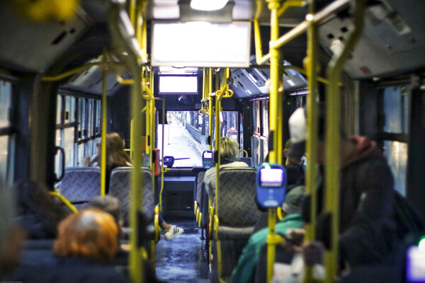 Καταγγελία ΑμΕΑ: Οδηγός λεωφορείου «δεν άνοιγε τη ράμπα για να επιβιβαστώ»