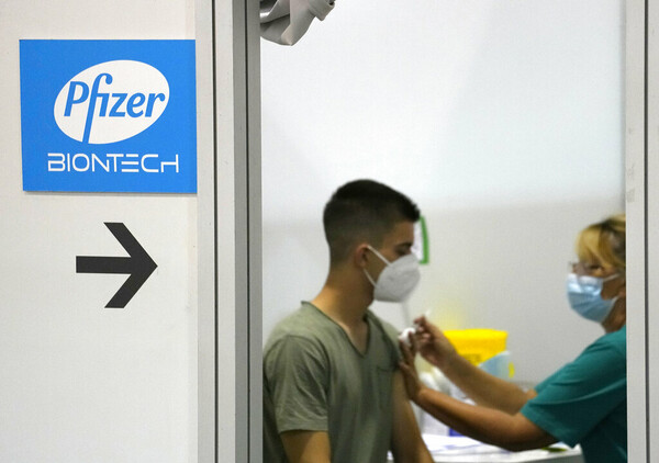 Εμβόλιο Pfizer: Η αποτελεσματικότητά του έναντι της Covid-19 μειώνεται στο 47% μετά από πέντε μήνες - Έρευνα 