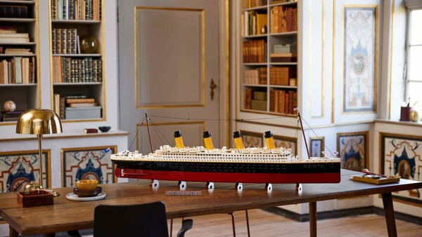 Η Lego παρουσιάζει τον δικό της Τιτανικό - Το μεγαλύτερο σετ κατασκευής με 9,090 τουβλάκια 