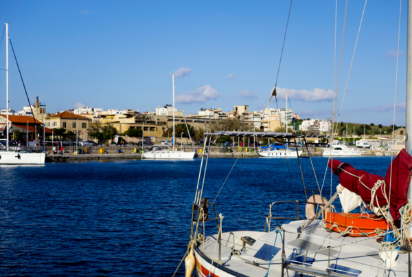 Λαύριο: Έσπασαν οι κάβοι κρουαζιερόπλοιου - Ζημιές σε τέσσερα σκάφη