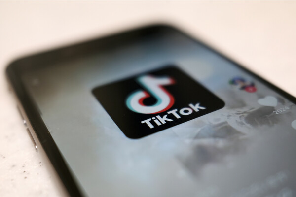 TikTok: Αντιεμβολιαστικά βίντεο προβάλλονται σε ανήλικους ακόμη και εννέα ετών