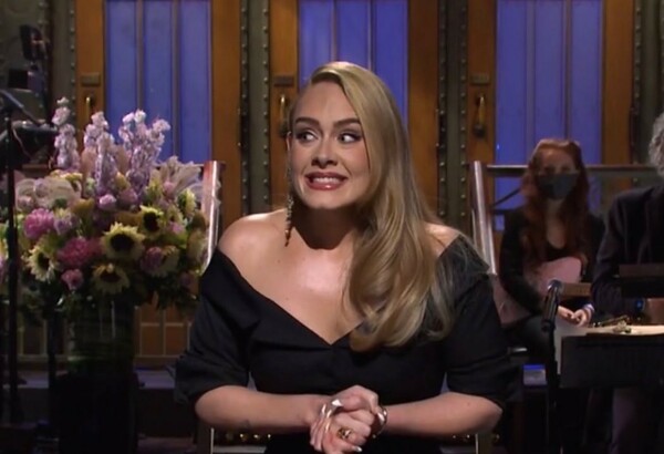 Η Adele έπαιξε στο Instagram απόσπασμα από το νέο τραγούδι της- «Μπορεί να μπω σε μπελάδες»