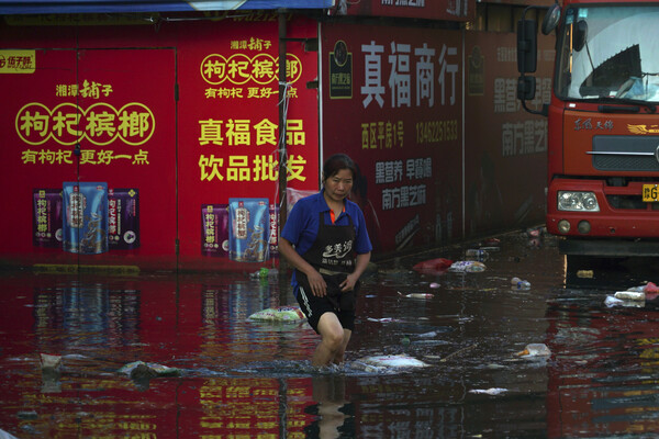 Κίνα: Σχεδόν 2 εκατ. εκτοπισμένοι στην επαρχία Shanxi λόγω των βροχοπτώσεων 