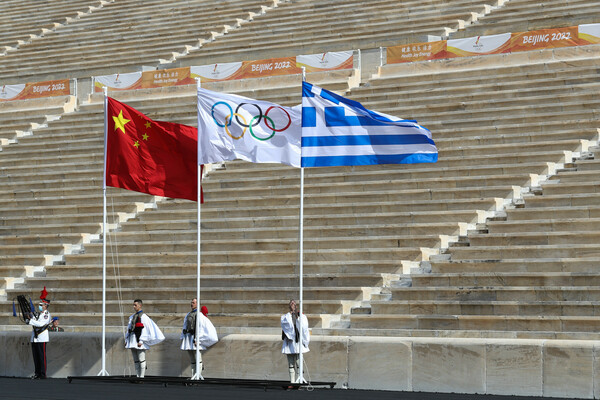 Εικόνες από την τελετή παράδοσης της Ολυμπιακής Φλόγας στο Παναθηναϊκό Στάδιο