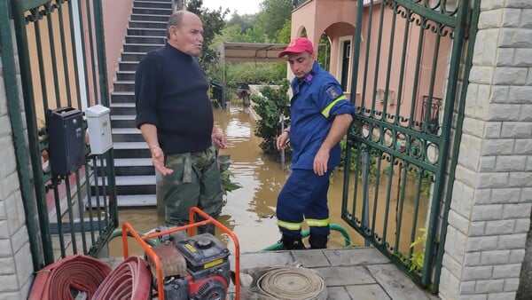 Κέρκυρα: Πλημμύρισαν σπίτια και δρόμοι από τη βροχή