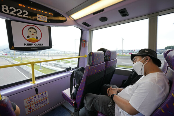 Sleeping Bus Tour: Δρομολόγιο για όσους λατρεύουν να κοιμούνται στο λεωφορείο, στο Χονγκ Κονγκ