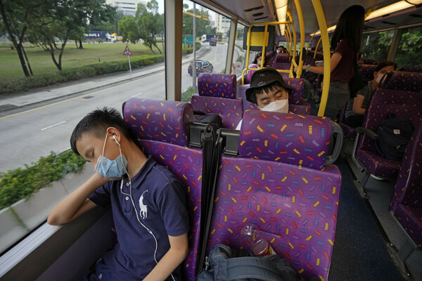 Sleeping Bus Tour: Δρομολόγιο για όσους λατρεύουν να κοιμούνται στο λεωφορείο, στο Χονγκ Κονγκ