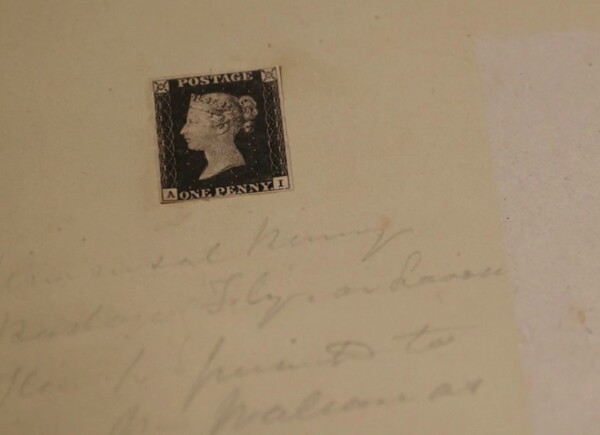 Σε δημοπρασία ένα από τα παλαιότερα γραμματόσημα του κόσμου