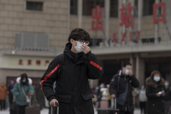 Κίνα: Αυστηρό lockdown σε πόλη 4 εκατ. κατοίκων- Έλεγχοι στις μετακινήσεις