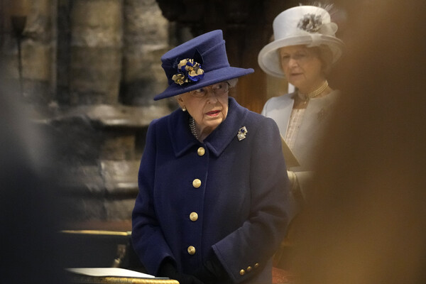 Ανησυχία για την Βασίλισσα: «Στην πραγματικότητα είναι χειρότερα απ' ό,τι γνωρίζουμε»