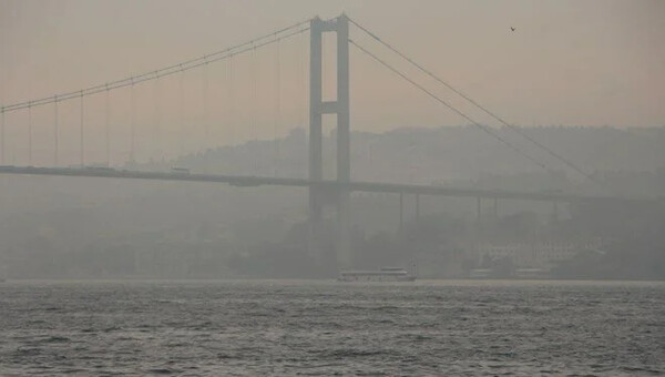 Διεκόπη η κυκλοφορία των πλοίων στα στενά του Βοσπόρου - Λόγω πυκνής ομίχλης 