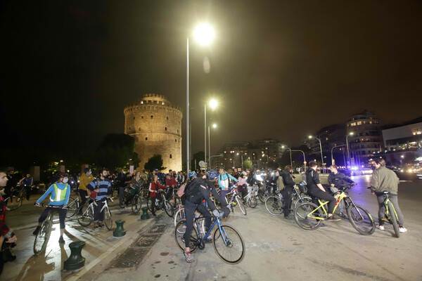 Θεσσαλονίκη: Ποδηλατοπορεία διαμαρτυρίας για ασφαλείς ποδηλατόδρομους