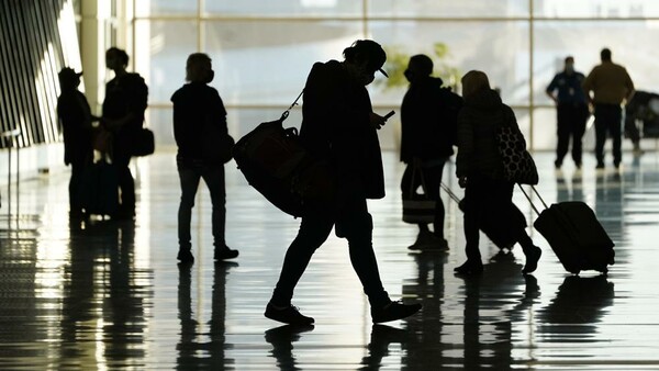 Κορωνοϊός - ΗΠΑ: Ανοίγουν τα σύνορα για διεθνείς ταξιδιώτες έπειτα από 20 μήνες