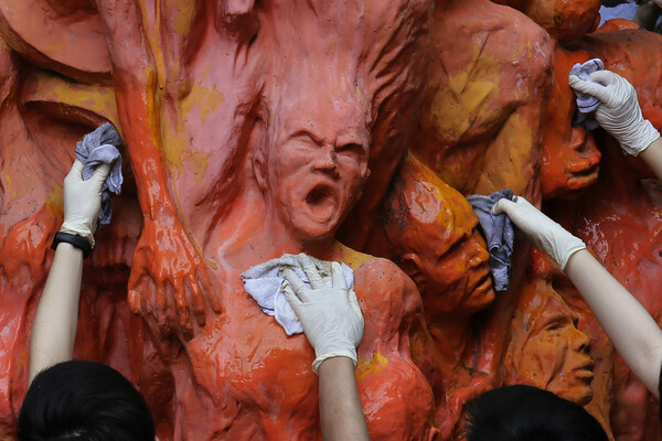 Δανός γλύπτης ζητά ασυλία για να πάρει πίσω το άγαλμα του αφιερωμένο στην Τιεν Αν Μέν από το Χονγκ Κονγκ