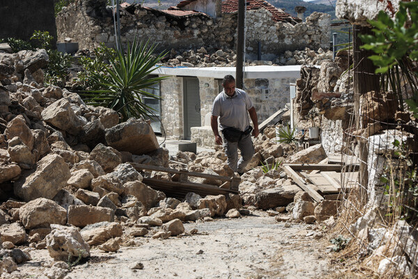 Αρωγή σε σεισμόπληκτους της Κρήτης- Πιστώθηκαν χρήματα σε 824 δικαιούχους