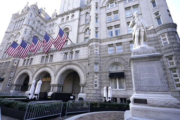 Συμφωνία 375 εκατ. δολαρίων για την πώληση του Trump International Hotel στην Ουάσιγκτον