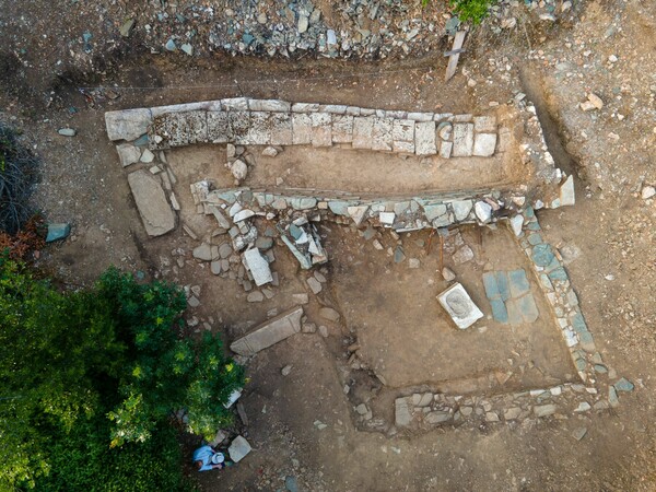 Κατάλοιπα μνημειακού κτιρίου έφερε η αρχαιολογική σκαπάνη στη Λάρισα