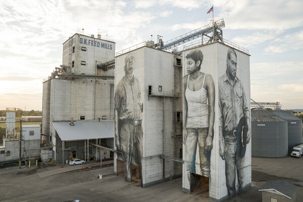 ΣΑΒΒΑΤΟ Ο Guido van Helten δημιουργεί στα Εξάρχεια μία τοιχογραφία που θα συζητηθεί