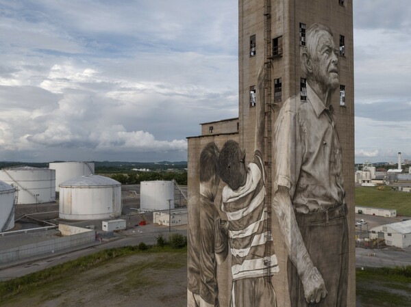 ΣΑΒΒΑΤΟ Ο Guido van Helten δημιουργεί στα Εξάρχεια μία τοιχογραφία που θα συζητηθεί