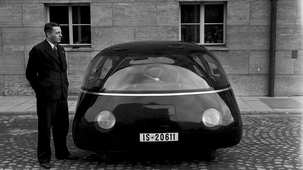 Schlörwagen: Ένα παράξενο γερμανικό αυτοκίνητο της δεκαετίας του ‘30, εμπνευσμένο από τα φτερά του αεροπλάνου