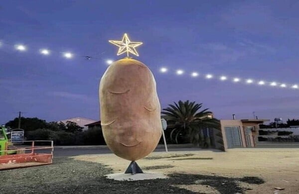 Viral ξανά η Big Potato: Έβαλε τα χριστουγεννιάτικά της η πατάτα της Ξυλοφάγου