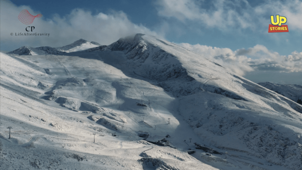 Καιρός: Κατάλευκο τοπίο στον χιονισμένο Παρνασσό - Έντονα φαινόμενα με καταιγίδες σήμερα