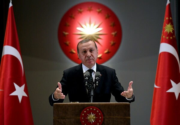 Τουρκία: Ήττα Ερντογάν βλέπουν οι δημοσκοπήσεις -Ισχυροποιείται η αντιπολίτευση