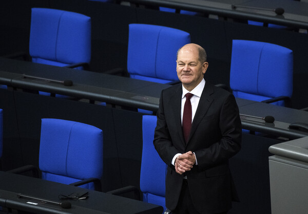 Γερμανία: Ο Όλαφ Σολτς και επίσημα καγκελάριος, ξεκινά η μετά Μέρκελ εποχή