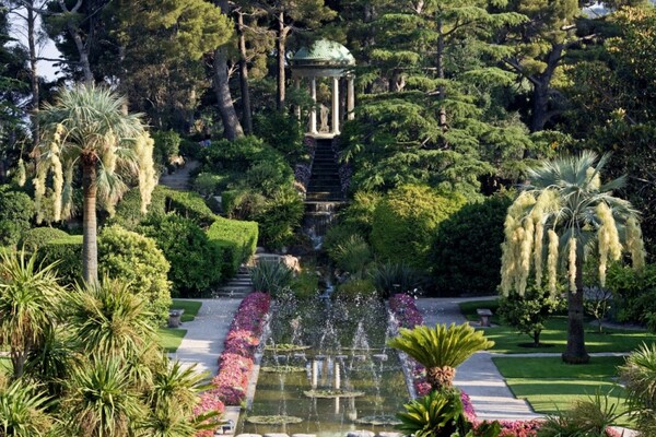 Η έπαυλη της βαρόνης Μπεατρός Ρότσιλντ στη Γαλλική Ριβιέρα -Επίγειος παράδεισος με εννέα κήπους και δωμάτια γεμάτα Τέχνη