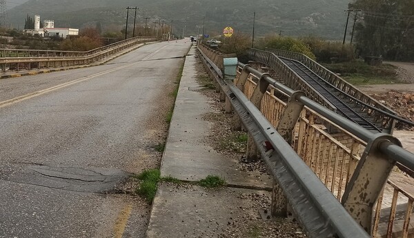 Κακοκαιρία: Εικόνες καταστροφής από τις πλημμύρες- Ζημιές σε Πρέβεζα, Αιτωλοακαρνανία, Φθιώτιδα