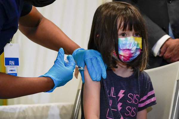 Κορωνοϊός: Ξεκινούν αύριο Τετάρτη 15 Δεκεμβρίου οι εμβολιασμοί παιδιών 5 έως 11 ετών 