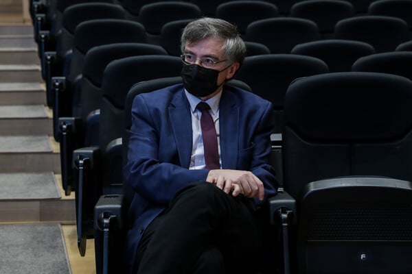Δήλωση Τσιόδρα για την πολιτική αντιπαράθεση- Αναφορικά με τη μελέτη για τη θνητότητα στις ΜΕΘ