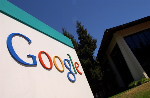 CNBC: «Η Google θα απολύσει τους υπαλλήλους της που δεν θα εμβολιαστούν» 