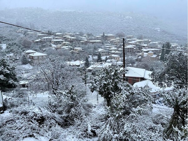 Κακοκαιρία Κάρμελ: Βροχές, χιόνια και τσουχτερό κρύο - Πού θα εκδηλωθούν τα φαινόμενα τις επόμενες ώρες