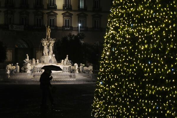 Κορωνοϊός: Οκτώ εκατομμύρια Ιταλοί ακυρώνουν τις χριστουγεννιάτικες διακοπές τους