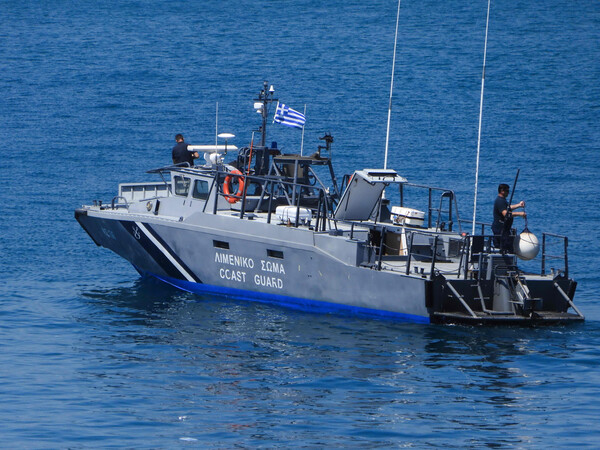 Αντικύθηρα: Τουλάχιστον 7 οι νεκροί από την προσάραξη σκάφους με μετανάστες