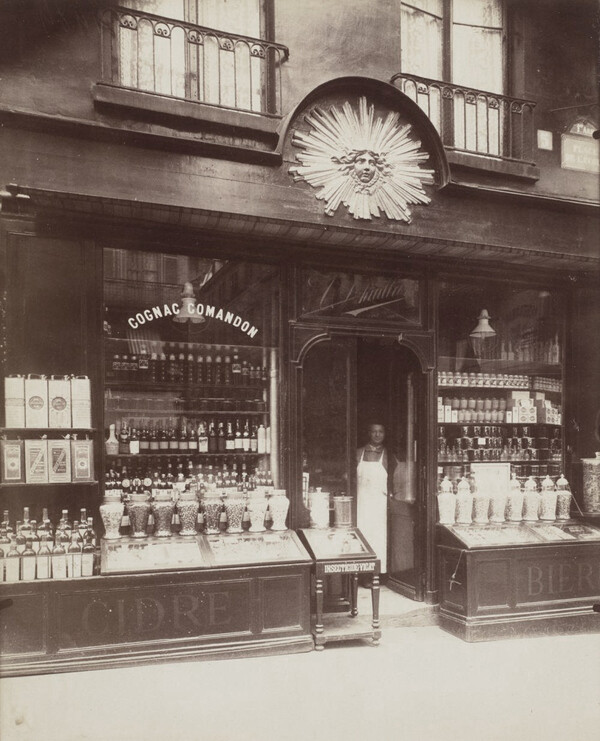 Atget - Στάβερης. Από διαφορετικές αφετηρίες.