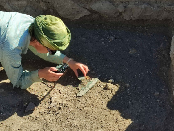 Ομάν: Αρχαιολόγοι βρήκαν πέτρινο επιτραπέζιο παιχνίδι 4.000 ετών