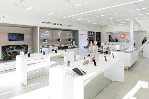 Η Xiaomi εγκαινίασε το νέο της κατάστημα στο εμπορικό κέντρο River West