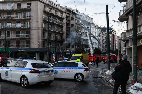Έκρηξη στη λεωφόρου Συγγρού: Εικόνες καταστροφής από την περιοχή -Έσπασαν τζάμια σε απόσταση 200 μέτρων