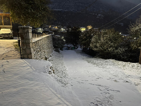 Χιόνι σε χωριό της Αργολίδας