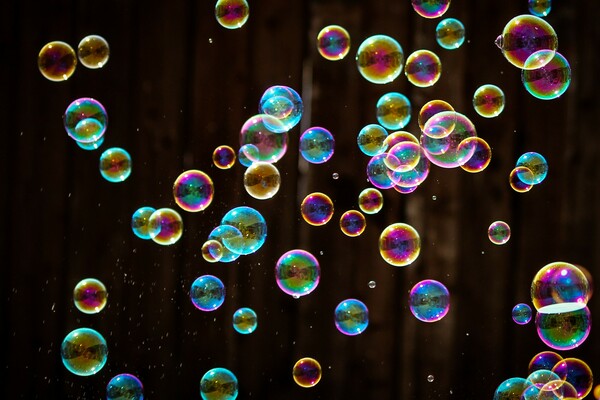 Physicists Created Bubbles That Can Last for Over a Year