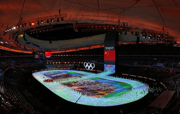 Η τελετή έναρξης των Χειμερινών Ολυμπιακών Αγώνων μέσα από +1 εικόνες