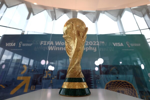 Οργή για τη FIFA: Επειδή επιτρέπει στη Ρωσία να παίξει στα πλέι οφ του Μουντιάλ