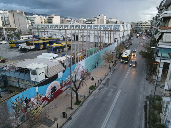 Η Κόλαση, το Καθαρτήριο και ο Παράδεισος του Δάντη σε μια τοιχογραφία στην οδό Λιοσίων