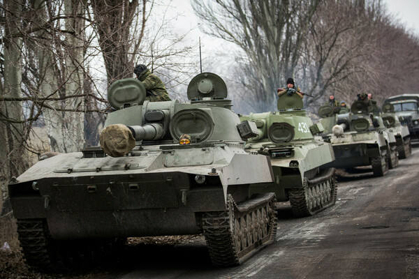 Πόλεμος στην Ουκρανία: Περικυκλωμένη η Μαριούπολη - «Διακόπηκε η ηλεκτροδότηση και η υδροδότηση»