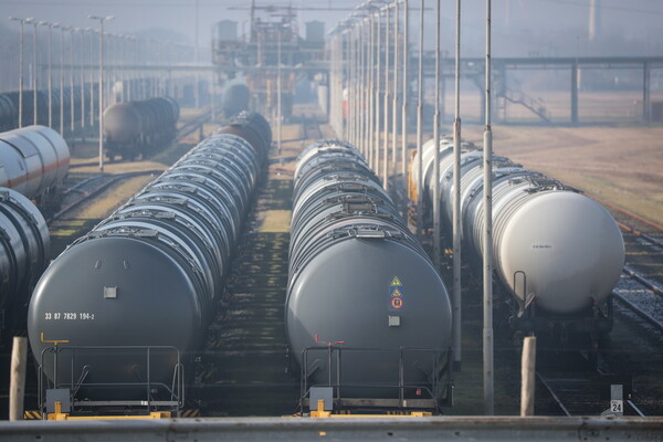 Bloomberg: Σχέδιο της ΕΕ για απεξάρτησή από το ρωσικό φυσικό αέριο 