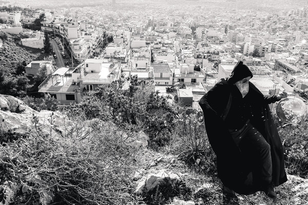 ΤΣΕΚ ΦΩΤΟ Οι πρώτες φωτογραφίες από την Αιώνια Ανοσία των Patari Project που ανεβαίνει στις 25 Μαρτίου